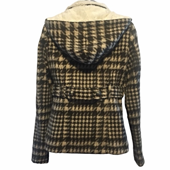 Miss Me Houndstooth Coat - Picture 2 of 5